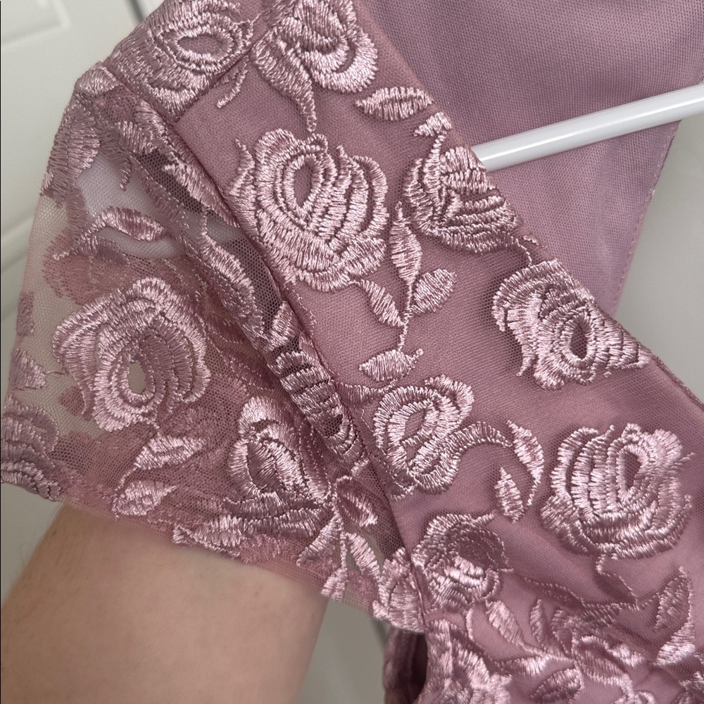 Lulus Jacqueline Floral Embroidered Open Back Dres - Picture 9 of 12